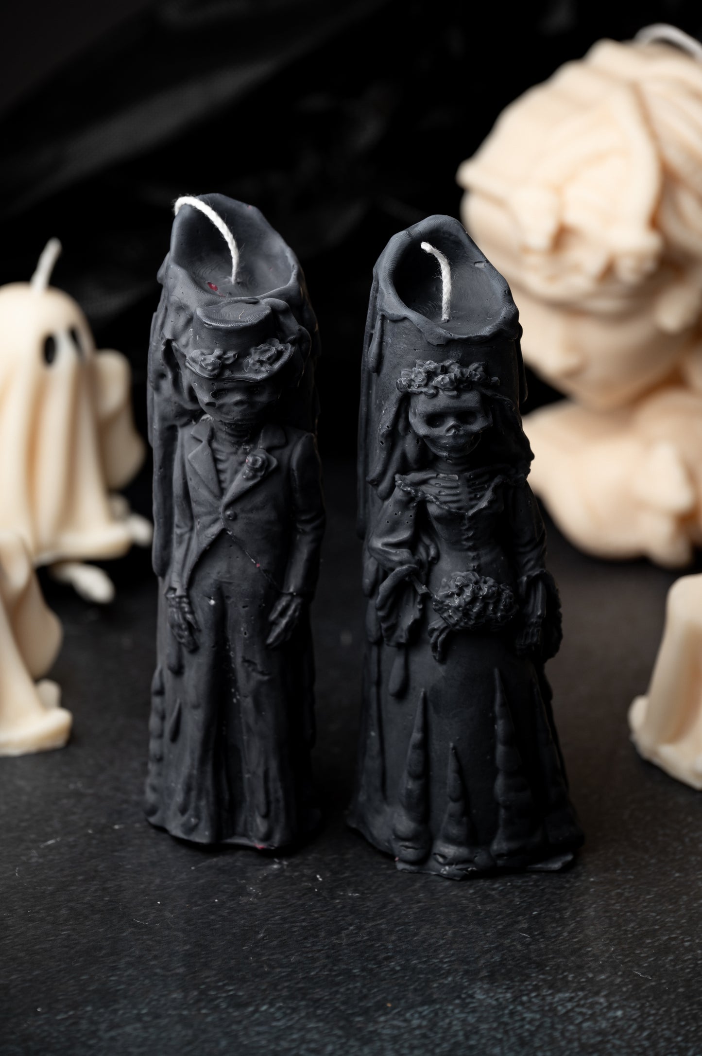 Gothic ghost candle – handmade eco-friendly Halloween soy wax décor