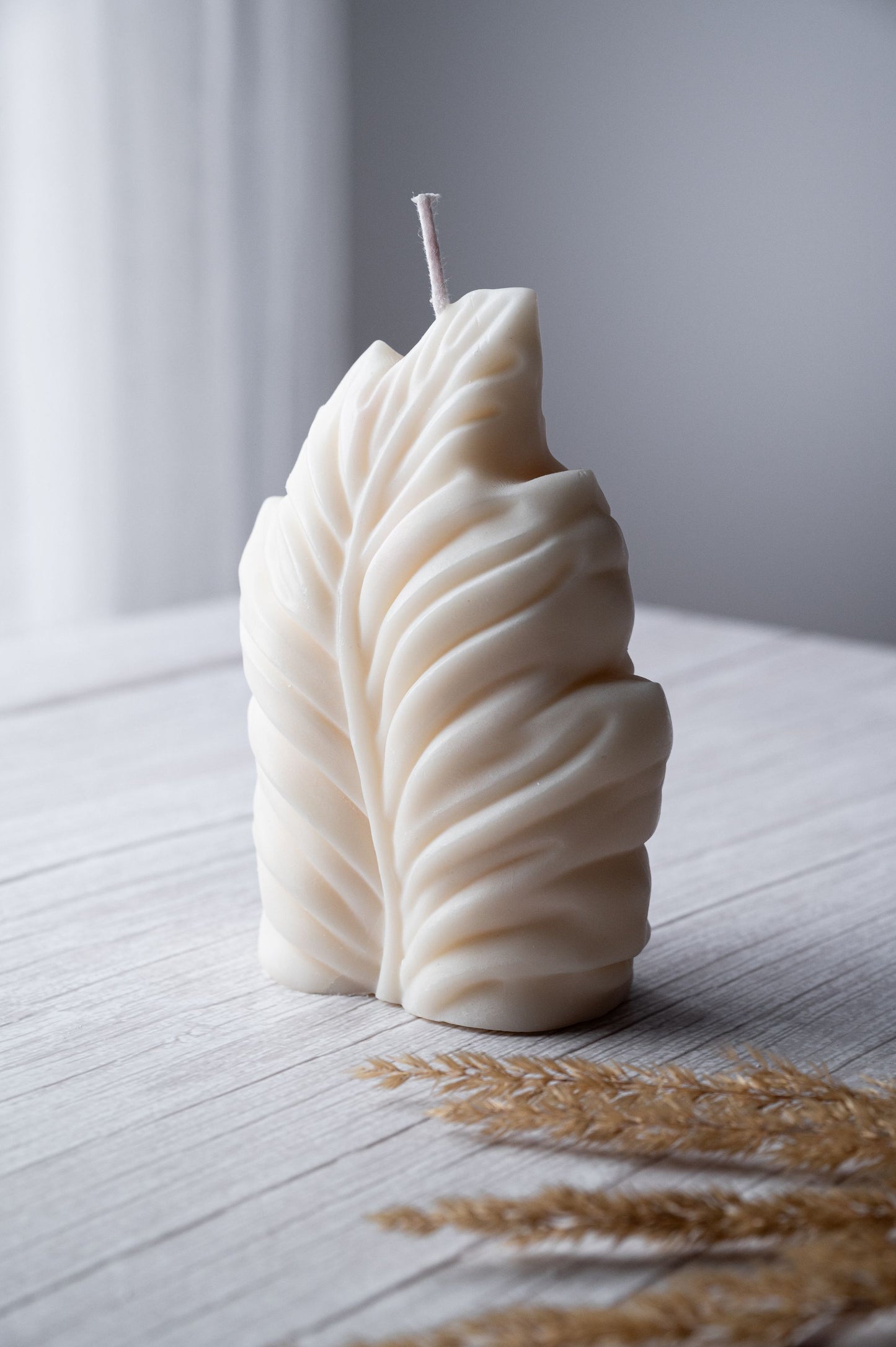 Large Leaf "Hope" Candle