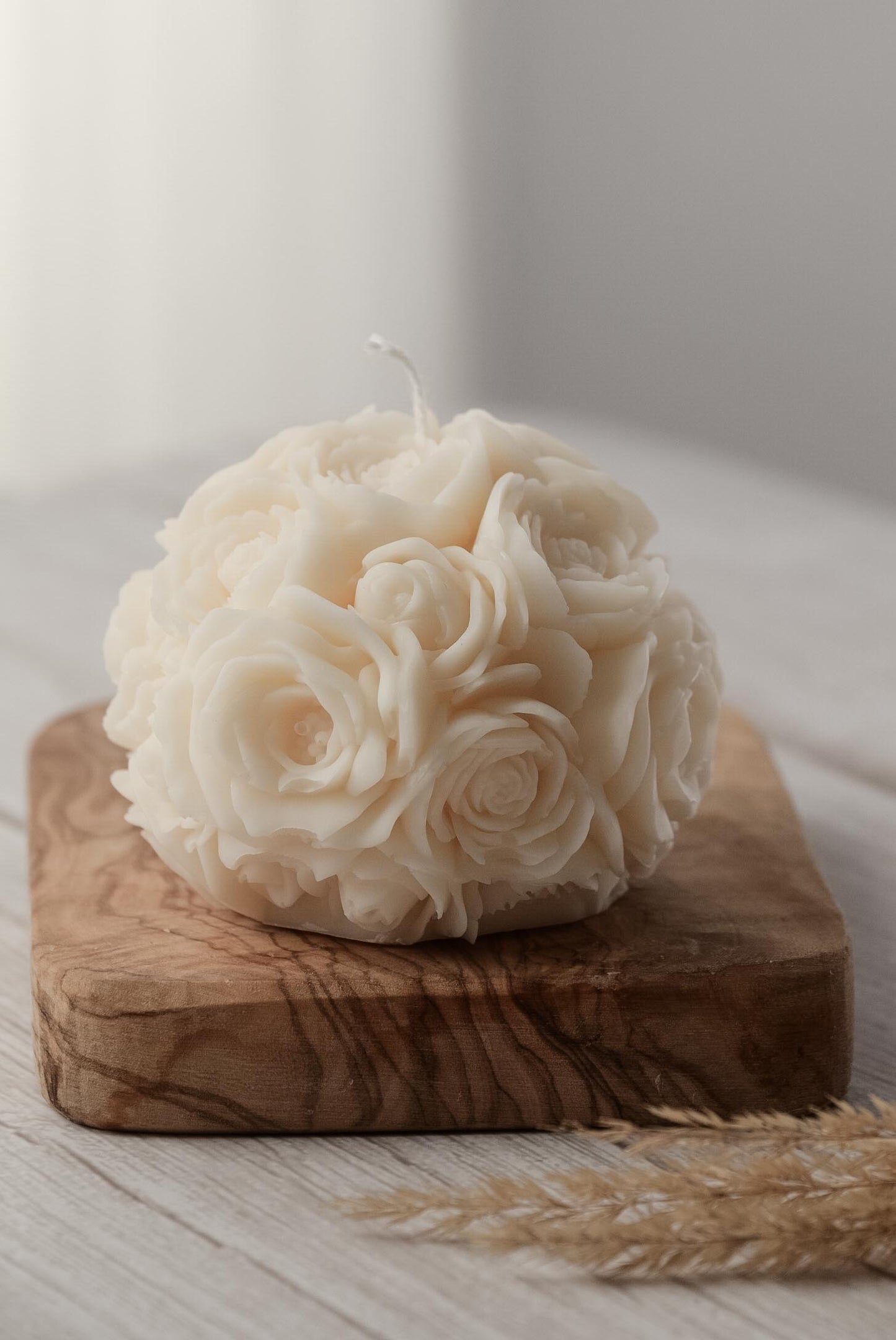 Rose candle