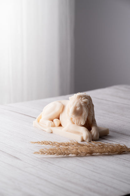 Lion Statue Candle