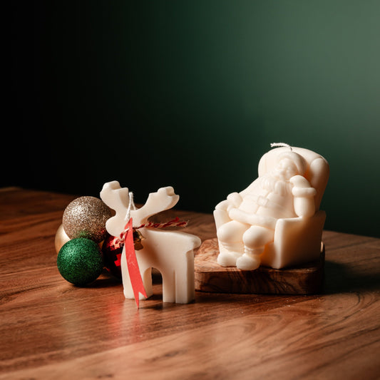 Christmas Moose Candle – Handmade Soy Wax Pillar