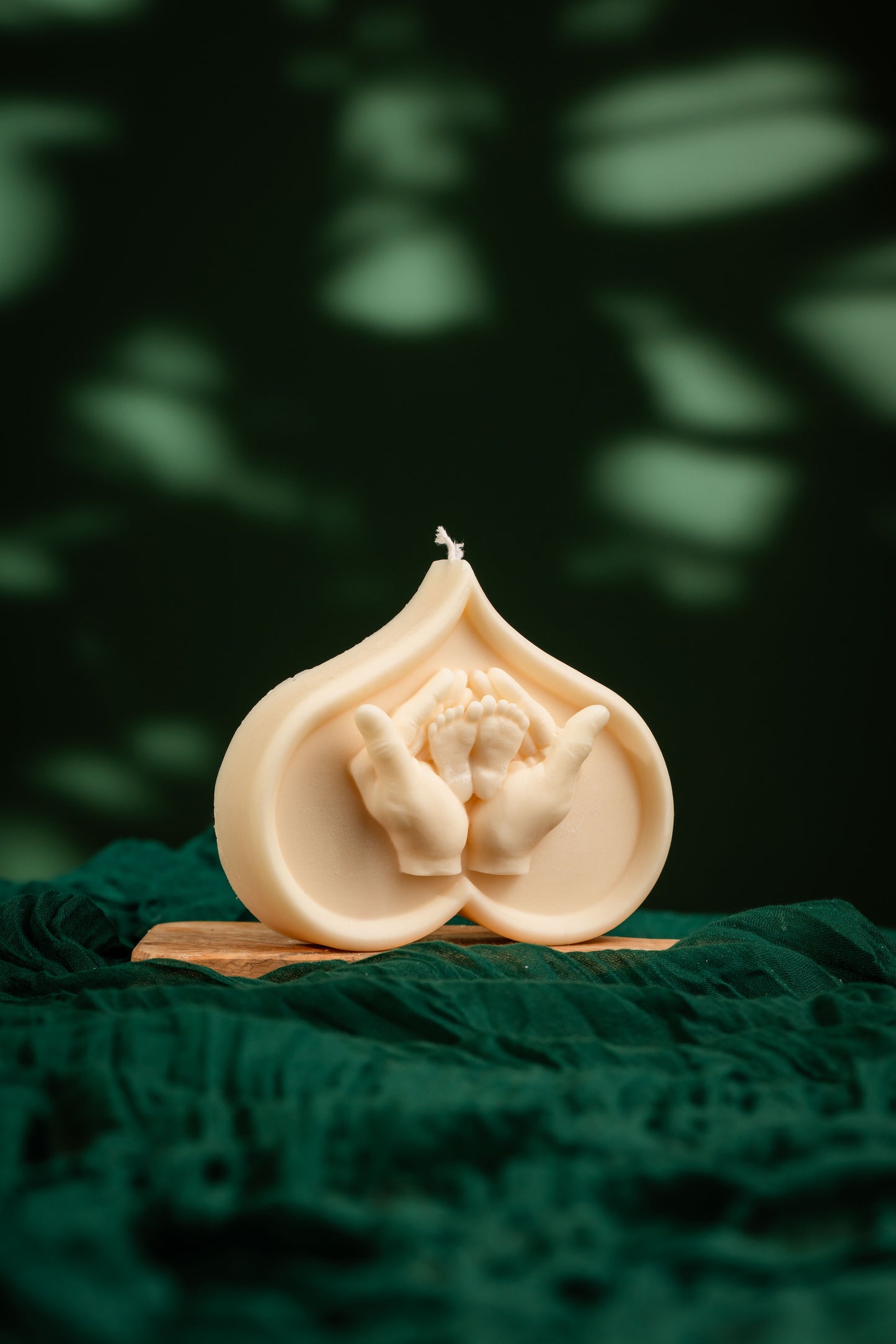 Power Hands Heart Candle I Decorative Soy Wax Candle