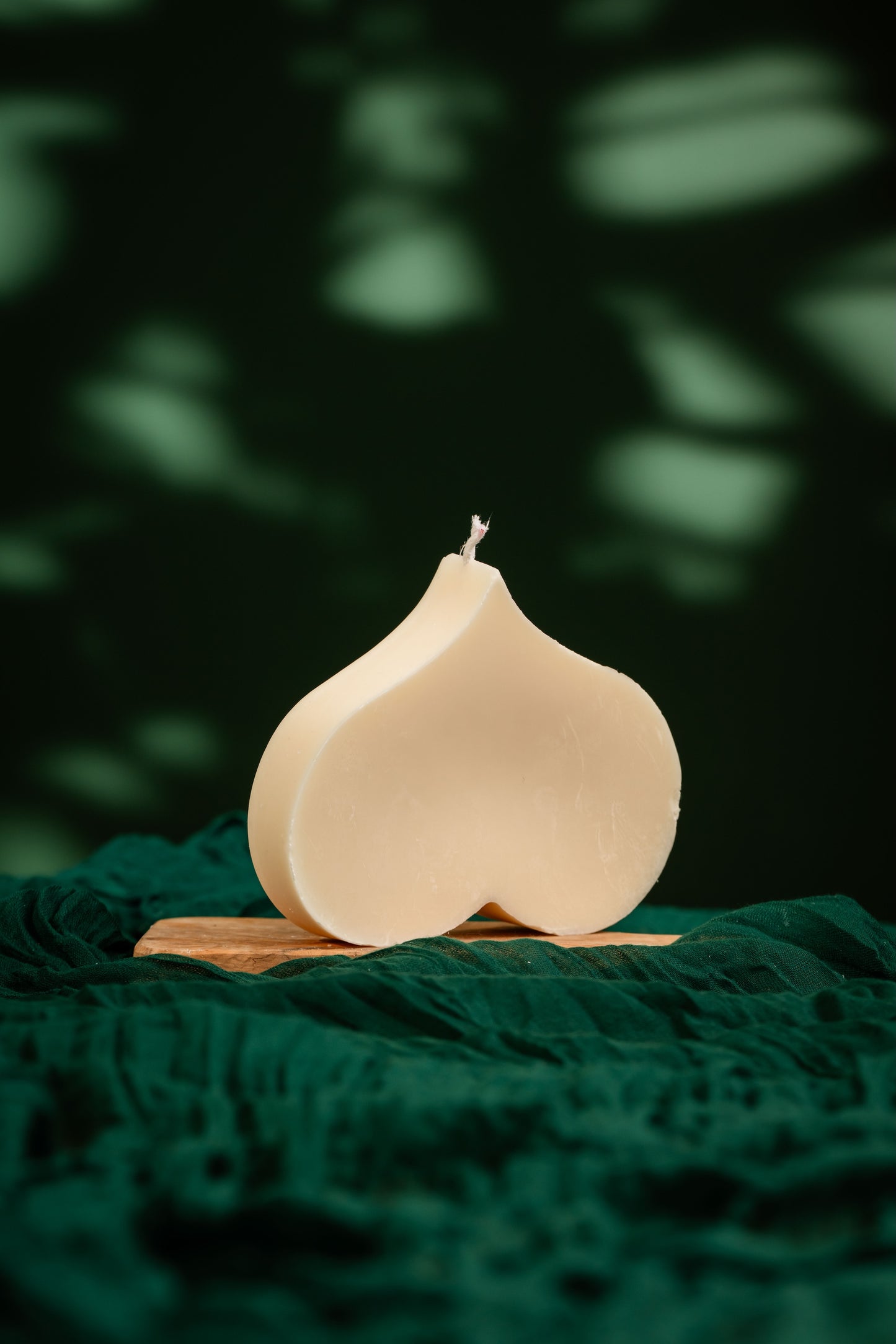 Power Hands Heart Candle I Decorative Soy Wax Candle