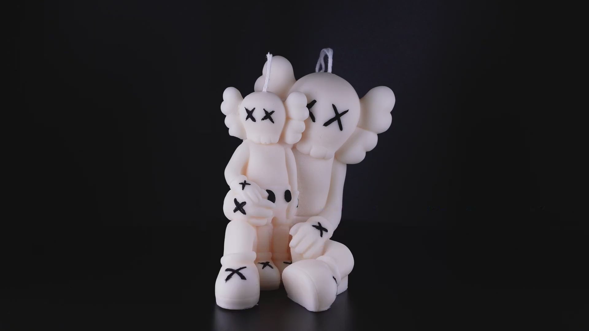 Artistic KAWS Inspired Decorative Candle – Cotton Wick